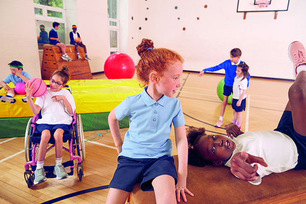 创建一个更具包容性”loading=